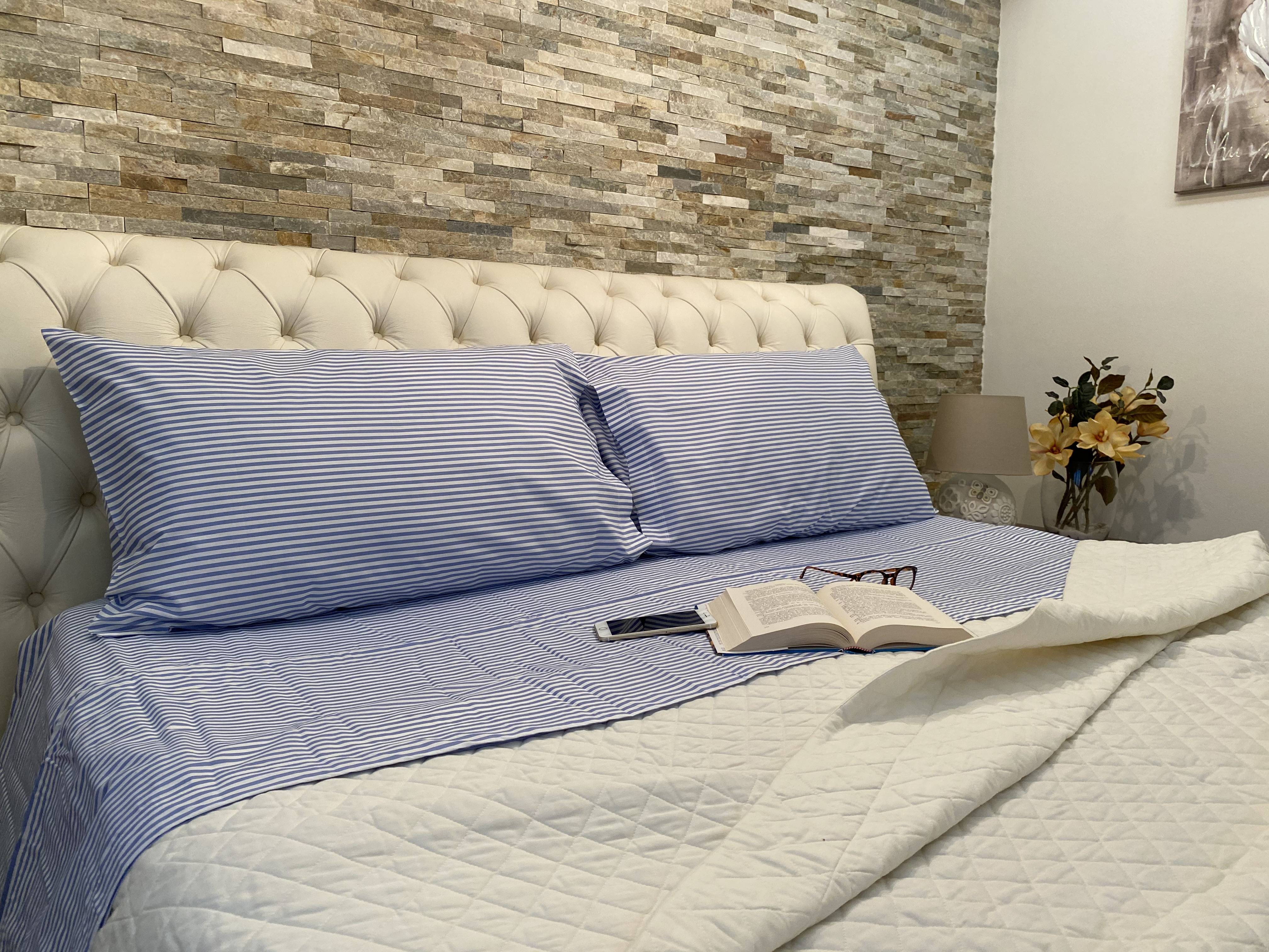 Lenzuolo Sopra Con Federe Rigato