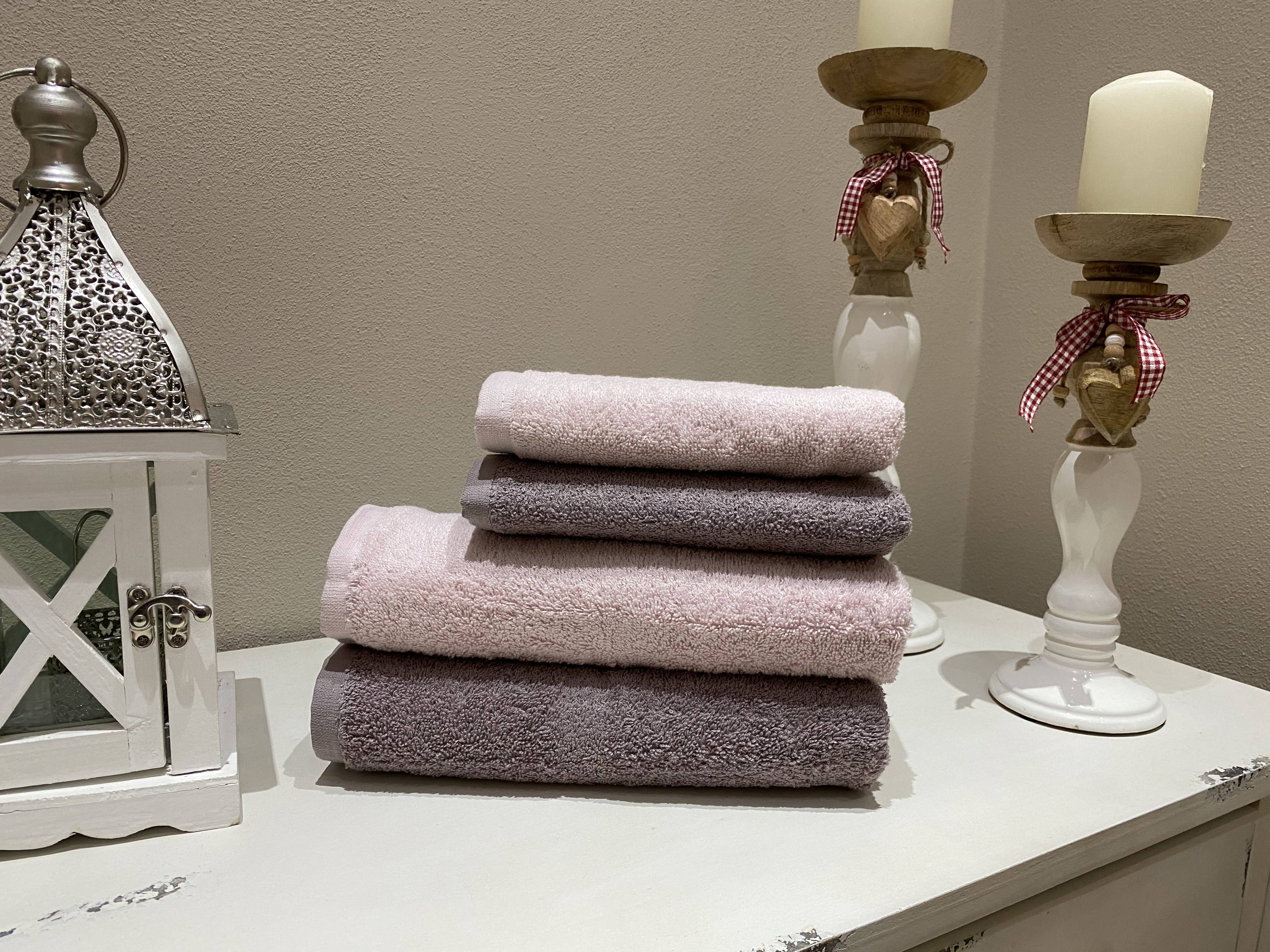 Asciugamani Set Quattro Pezzi Tinta Unita