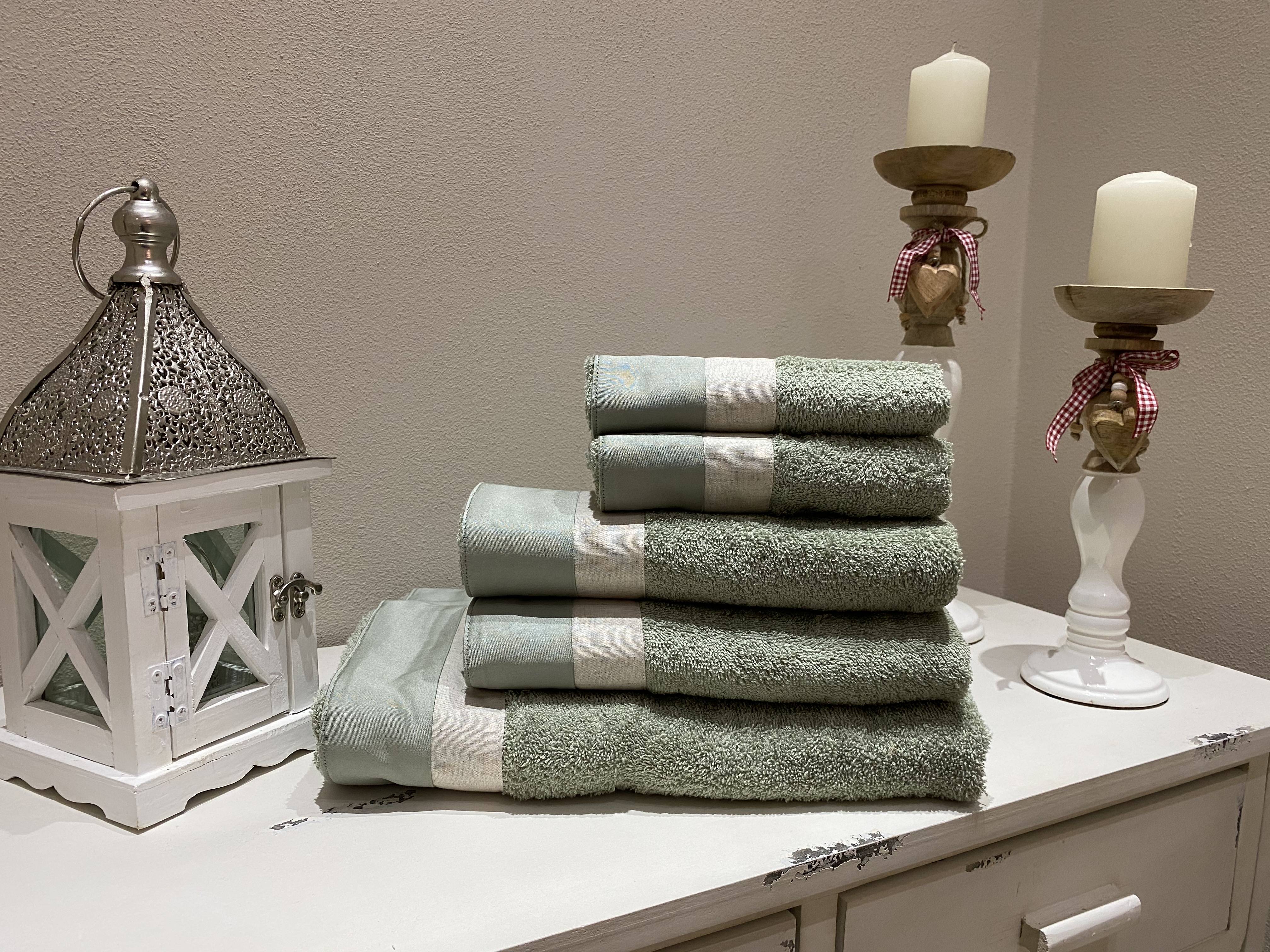 Completo Bagno Cinque Pezzi Ginevra