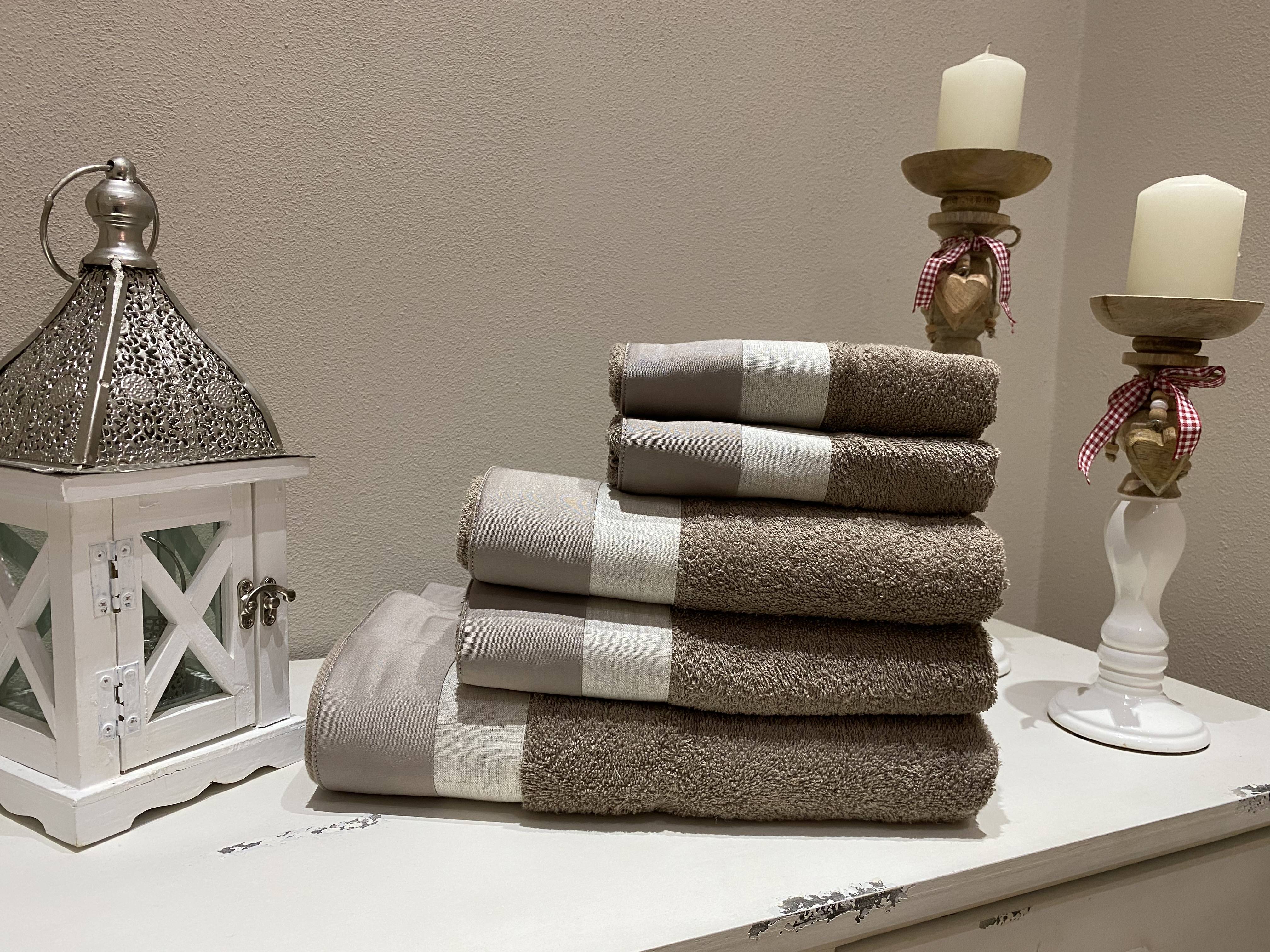 Completo Bagno Cinque Pezzi Ginevra