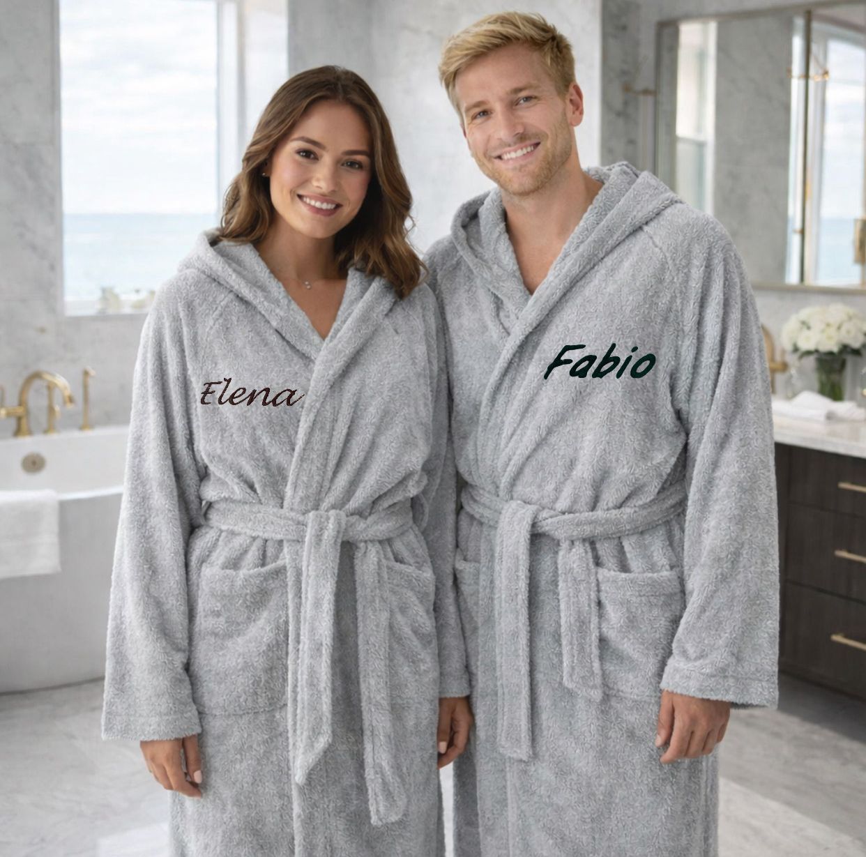 Accappatoio Unisex In MICROSPUGNA Joly GRIGIO PERLA Con Nome Personalizzato