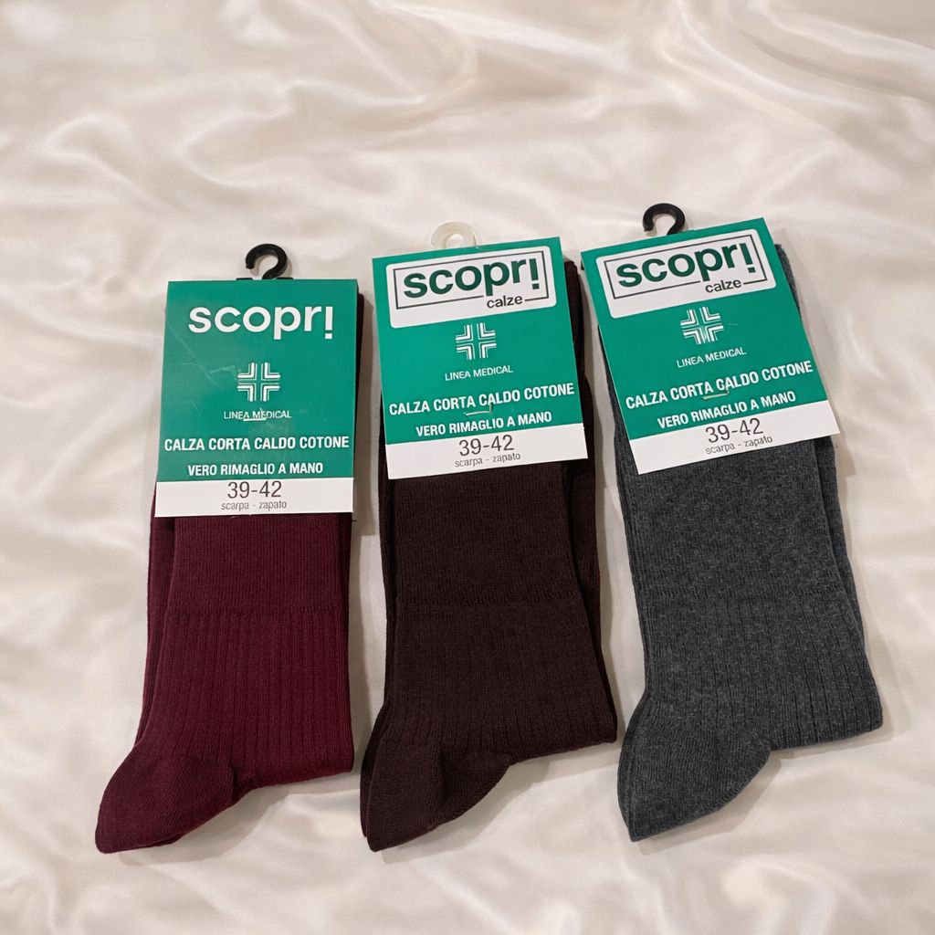 2 calzini corti sanitari caldo cotone Caldosanital C Scopri
