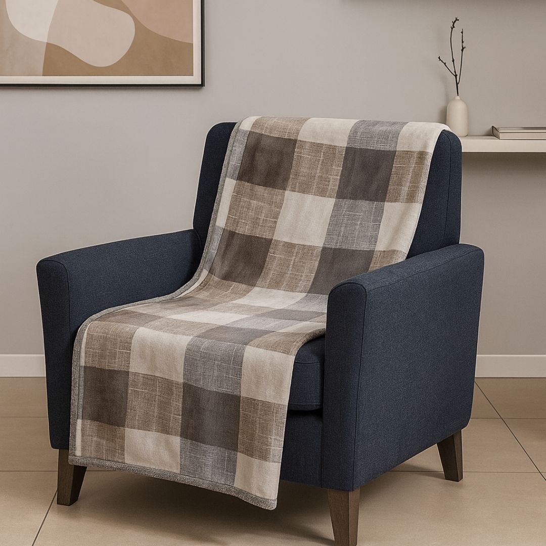 Plaid Con Sherpa Square