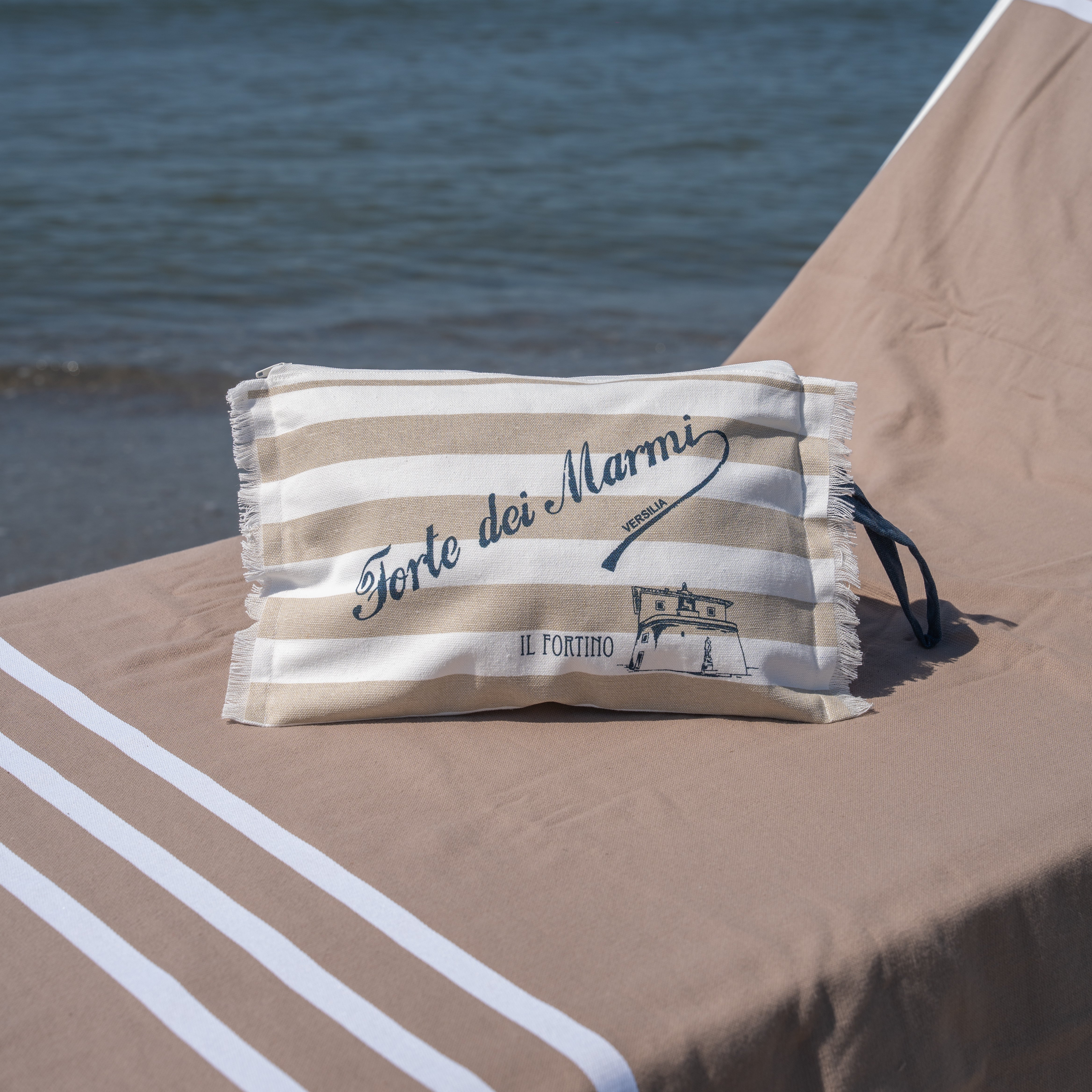 Pochette Rigona