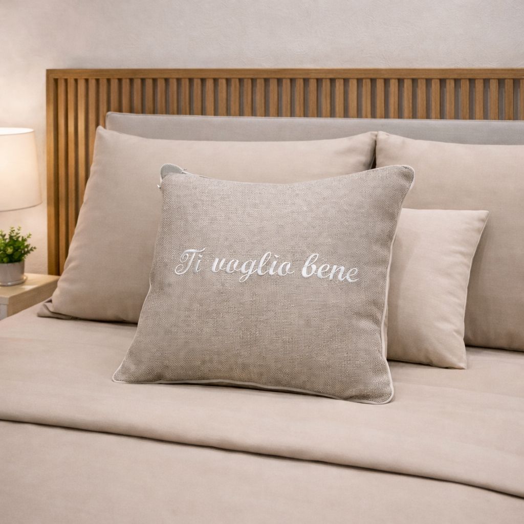 Cuscino Arredo "Ti voglio bene" 40x40cm