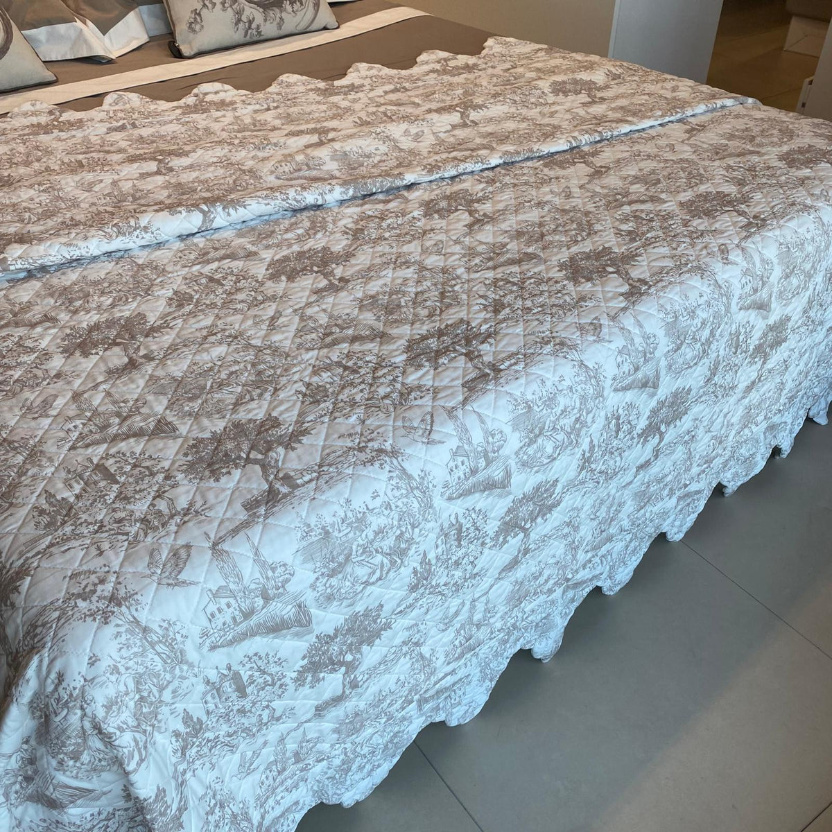 Trapuntina Blanc Mariclo' Toile de Jouy con gala