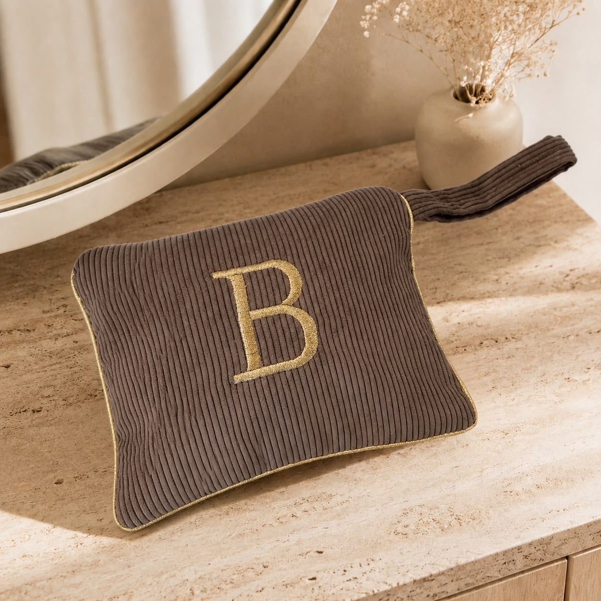 Pochette con Cifra Velluto Marrone