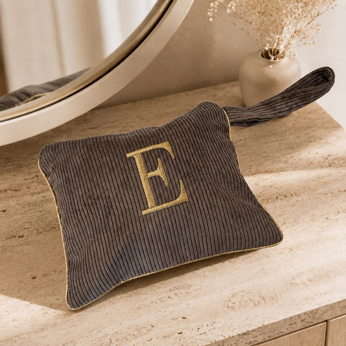 Pochette con Cifra Velluto Marrone