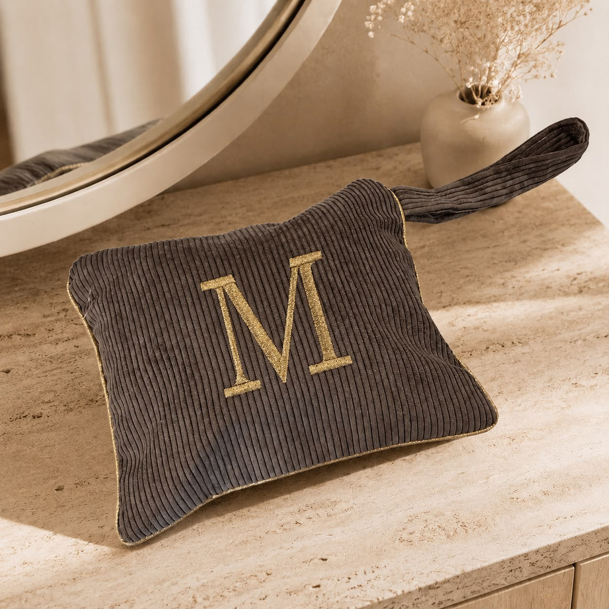 Pochette con Cifra Velluto Marrone