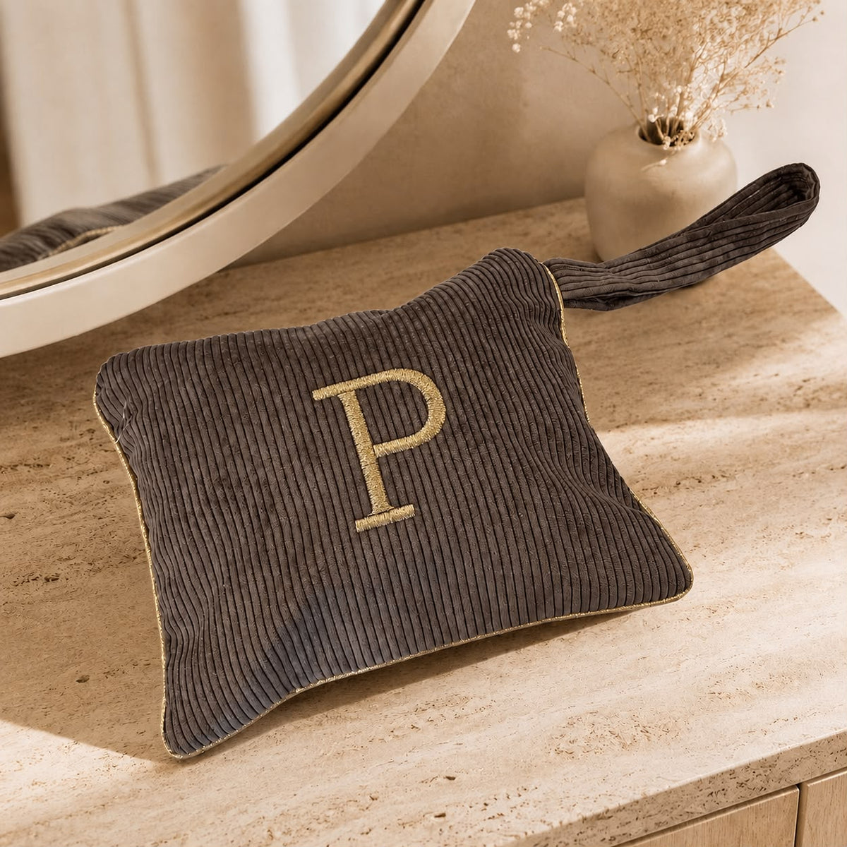 Pochette con Cifra Velluto Marrone